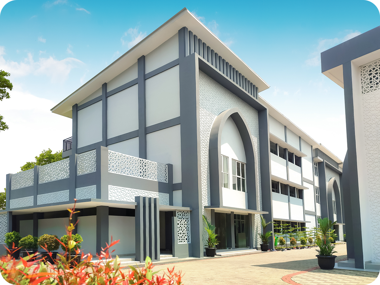 Gedung BQ Islamic Boarding School