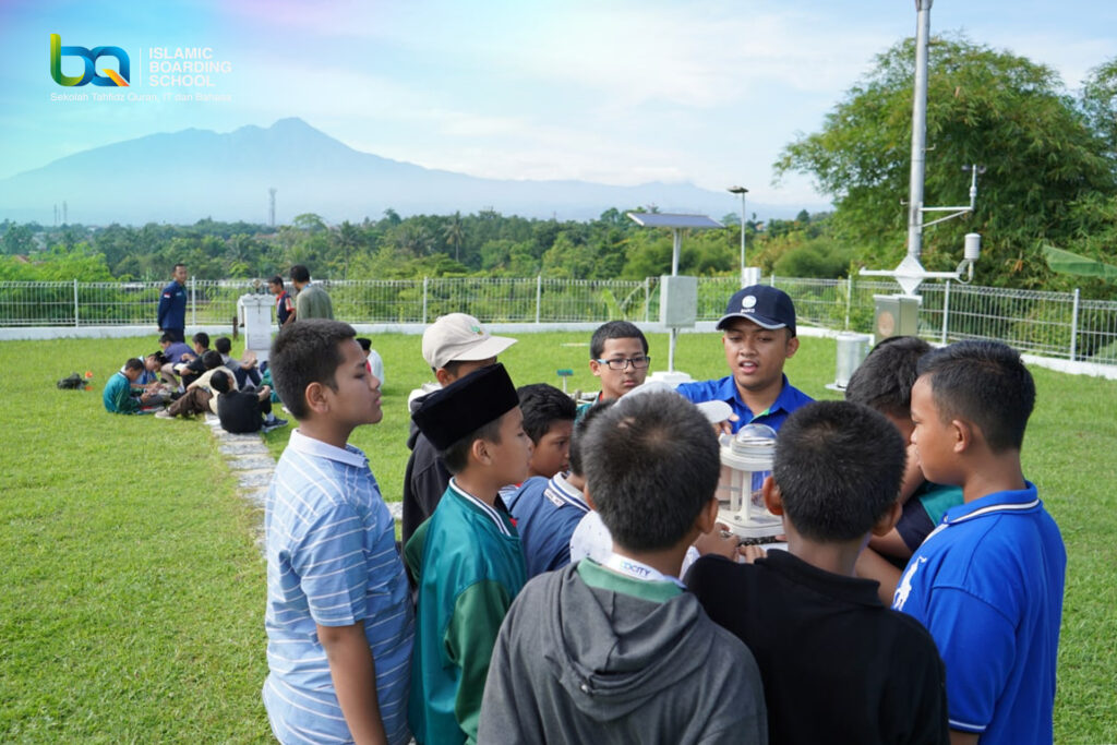 Outing-Class-BQ-Islamic-Boarding-School-MKG-Stasiun-Klimatologi-Bogor