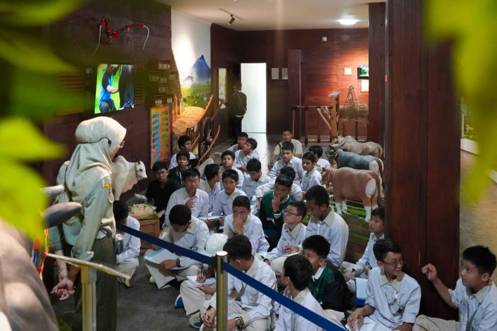 Outing Class Santri BQ Islamic Boarding School ke Museum Pertanian dan Pertanahan Kota Bogor10