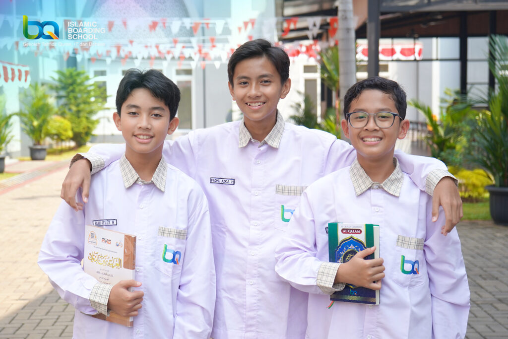 Siswa-Bina-Qurani-Islamic-Boarding-School