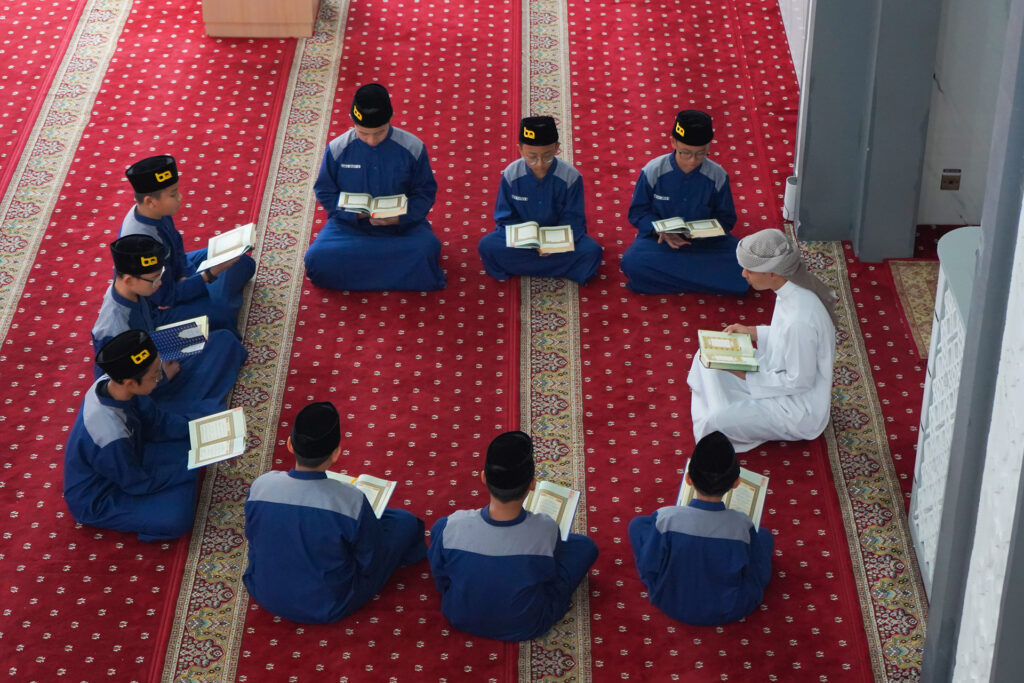 Halaqah Quran Pondok Pesantren BQ Islamic Boarding School