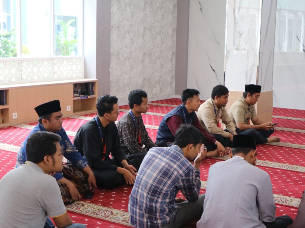 Pendidik Islam Harus Tunduk kepada Aturan Allah SWT