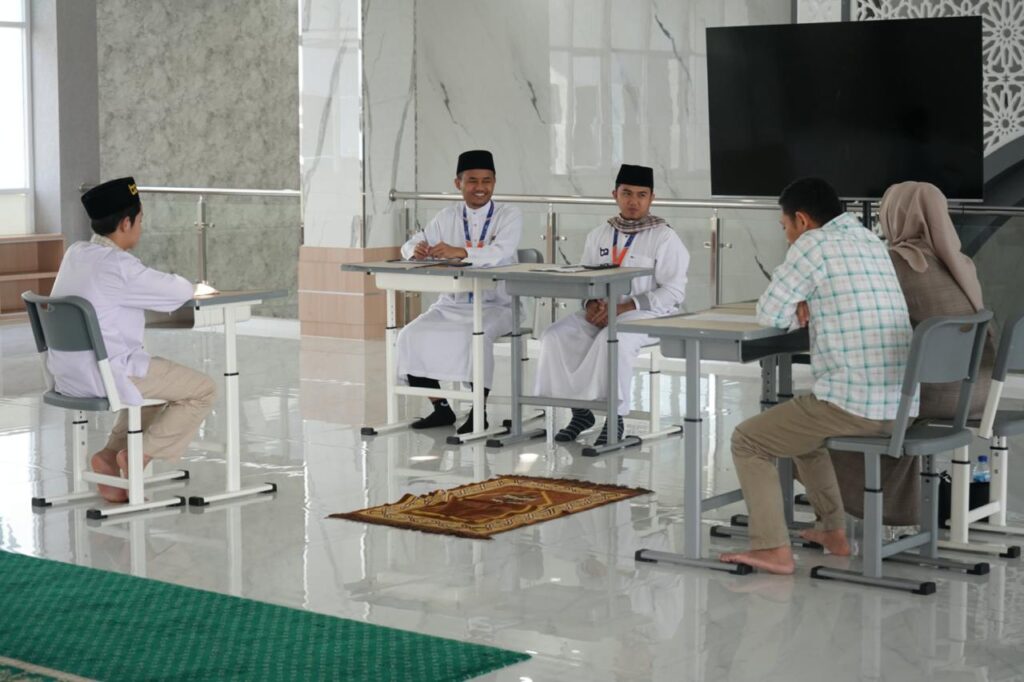 Uji-Publik-di-SMP-BQ-Islamic-Boarding-School