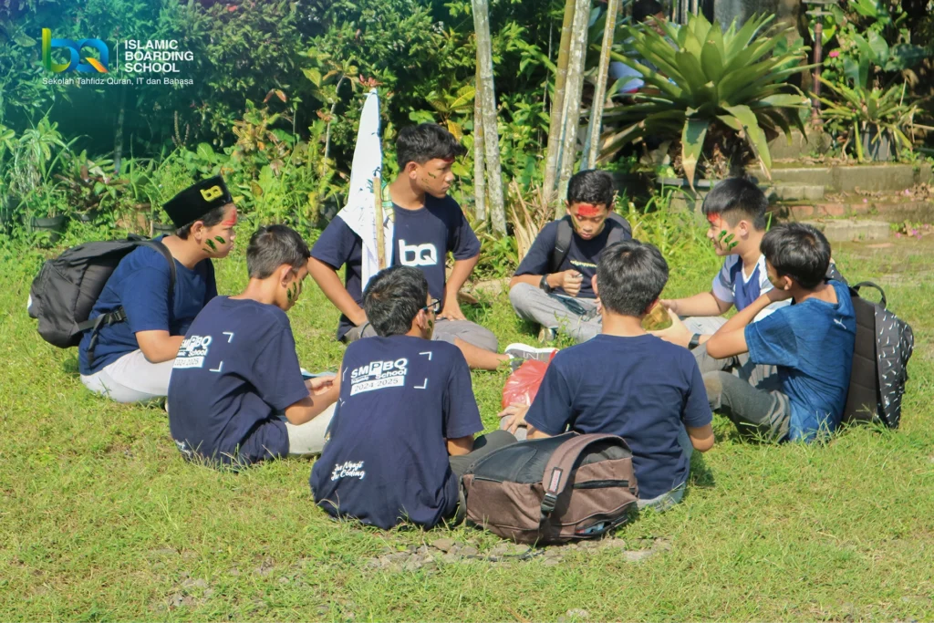 Latihan Dasar Kepemimpinan LDK BQ Islamic Boarding School